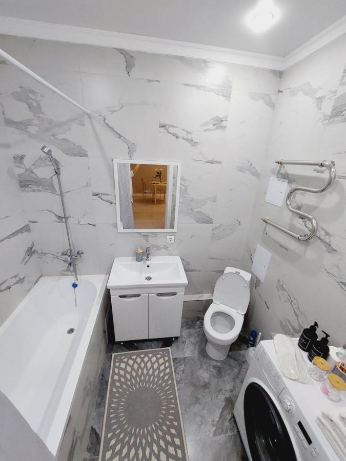 Апартаменты В Жк Only Sun Asztana Kültér fotó